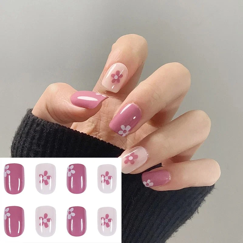 Short Nail with Design Nude Pink Color Square Head Full Cover Nail Art Tips Women Nail Decorative Christmas Press On Nail Tips-Nail Inspo
