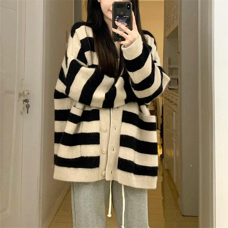 Toloer Toloer Bump Color Sweater Soft Waxy Cardigan Female 2024 Spring And Autumn New Korean Version Languid Lazy Wind Temperament Knit Jacket Coat-Outfit Ideas