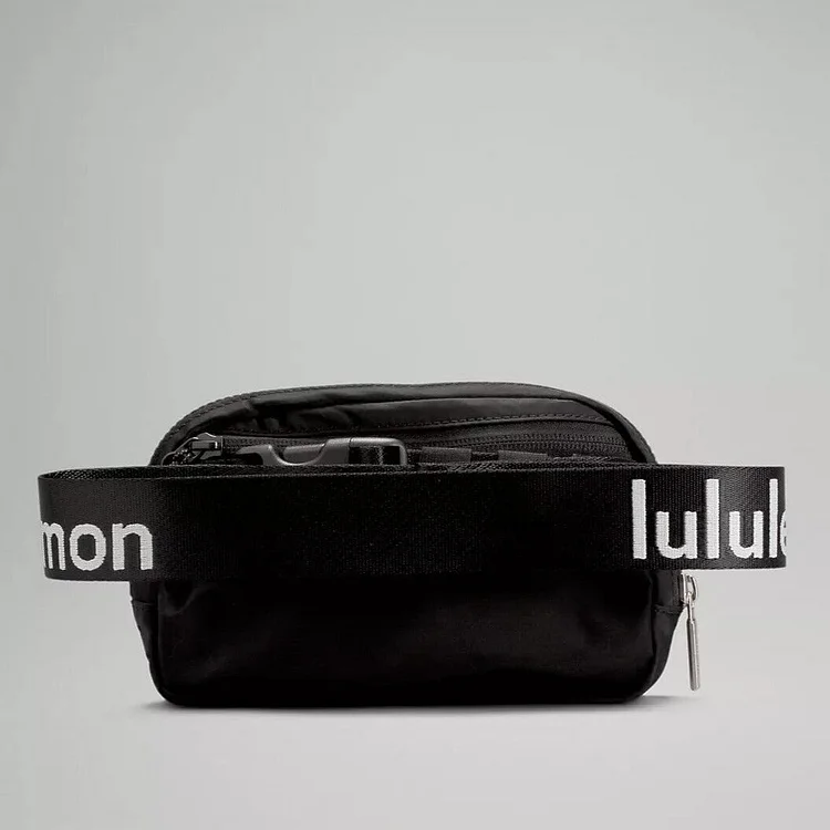 Lululemon 1L Everywhere Belt Bag Logo Strap