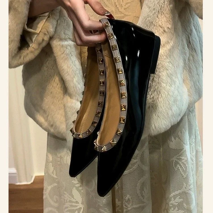 Breakj Breakj Tip-Tip Flat Shoes Small Heightened Rivet Patent Leather 2025 New French Temperament Large-Size Single Shoes