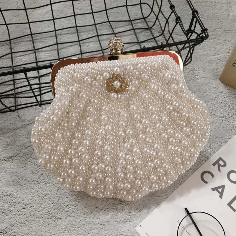 New Shell Handmade Diamond Pearl Dinner Bag