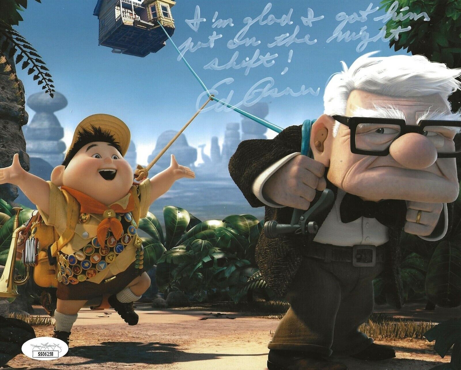 Ed Asner Disney signed Up 8x10 Photo Poster painting autographed Carl Fredricksen JSA