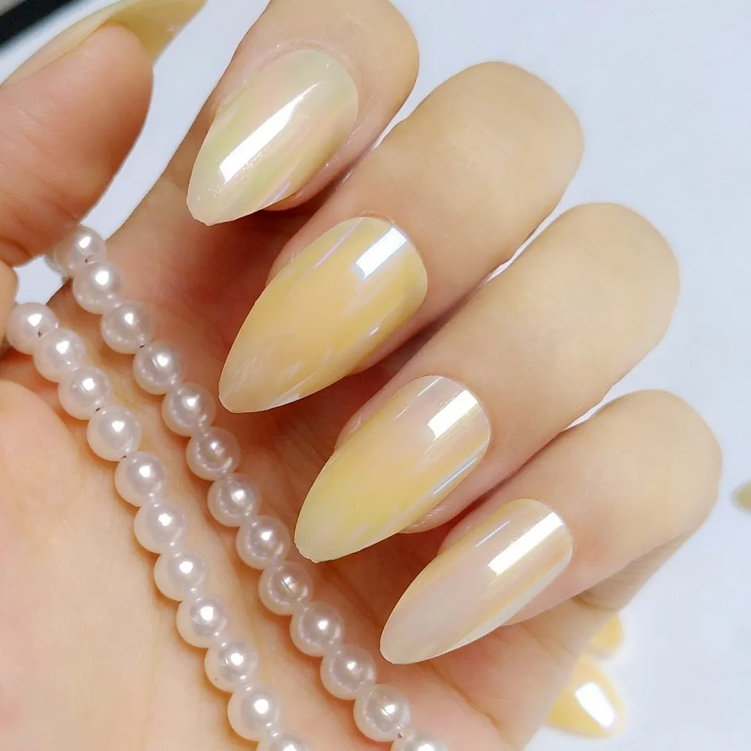 24Pcs Wine Red Artificial False Nails Blooming Gradient Short Stiletto Fake Nails With Design Glitter Gold DIY Manicure Tools-Nail Inspo