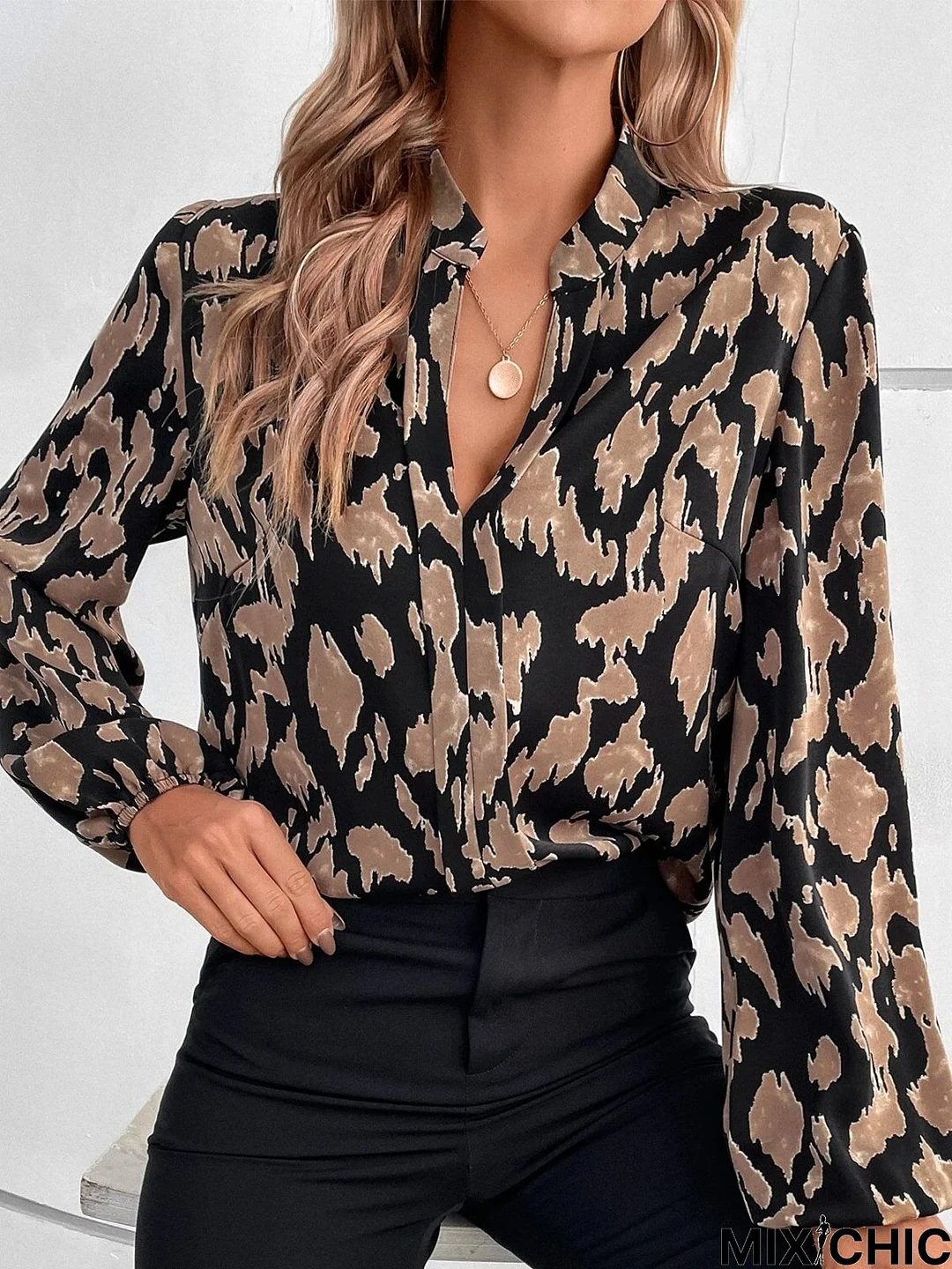 Casual Leopard Long Sleeve V Neck Printed Top T-shirt