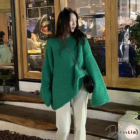 Modern and Versatile winter Pullover