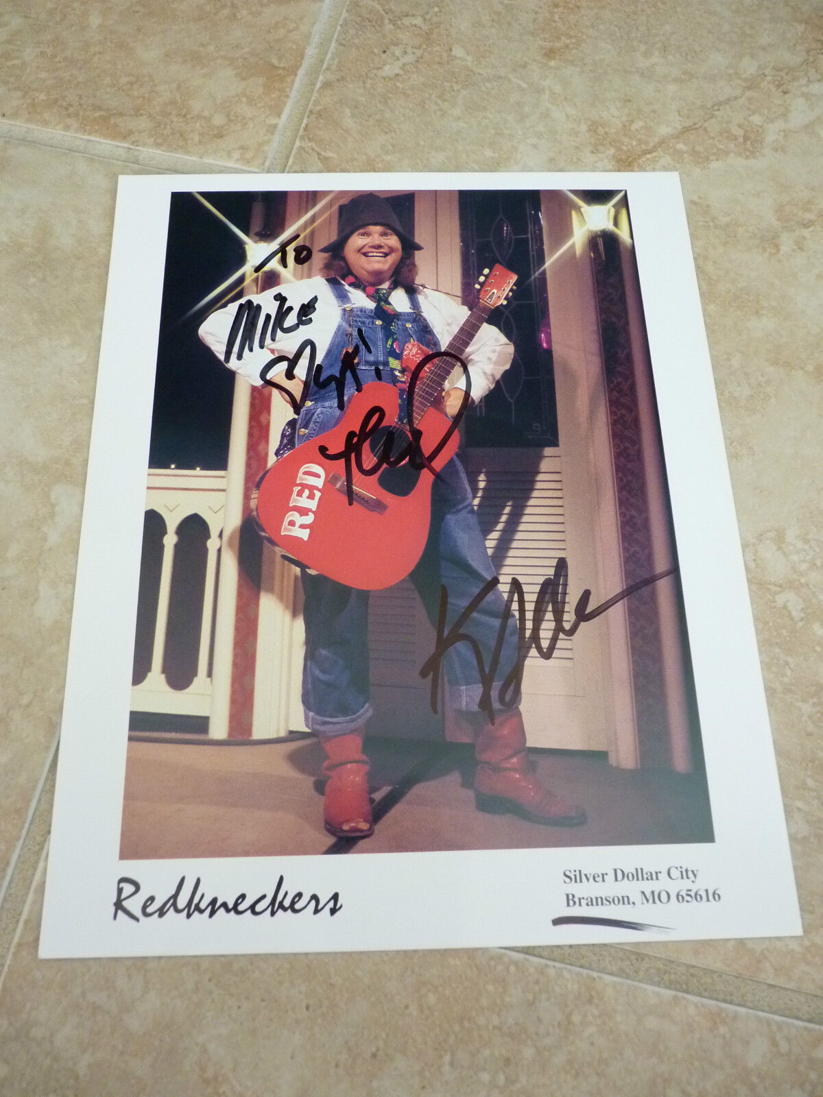 Redkneckers SDC 布兰森 Country Music 签名亲笔签名促销照片 8x10