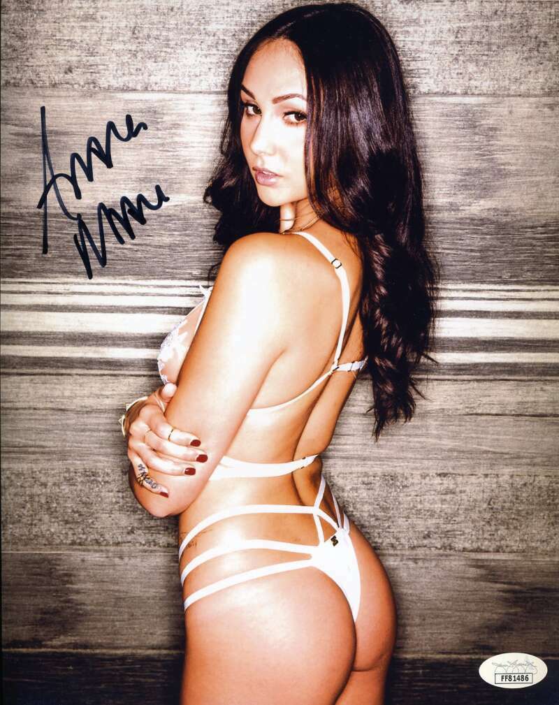 Ariana Marie JSA Cert Signed 8x10 Photo Poster painting Autograph