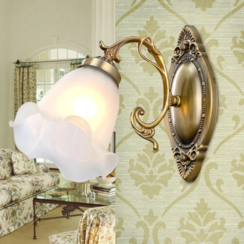 1 Light Opal Glass Wall Lighting Idea Traditional Brass/Bronze Finish Flower Indoor Wall Mount Lamp