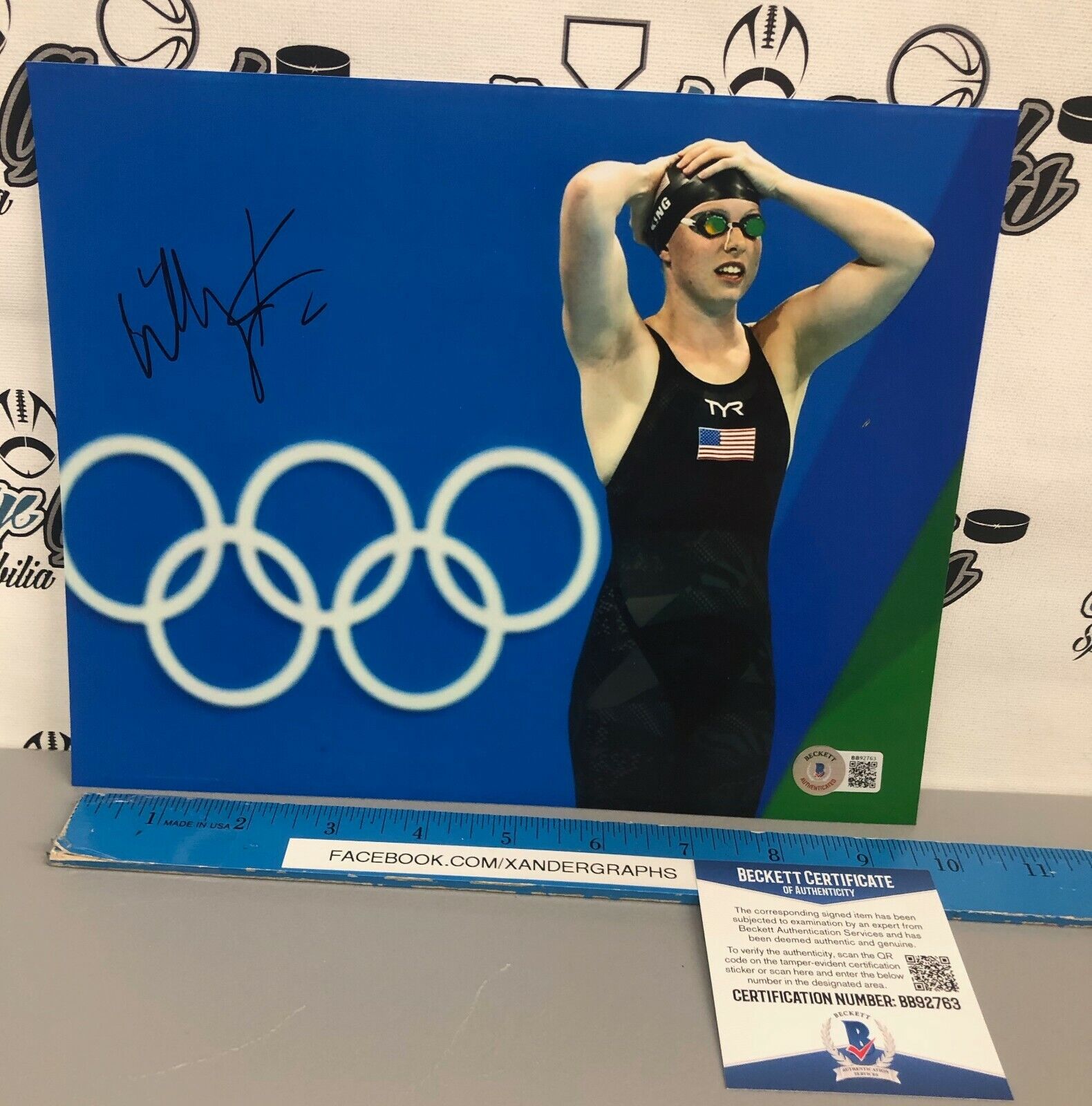 LILLY KING OLYMPIC SWIMMER SIGNED AUTOGRAPHED 8x10 Photo Poster paintingGRAPH BECKETT BAS COA