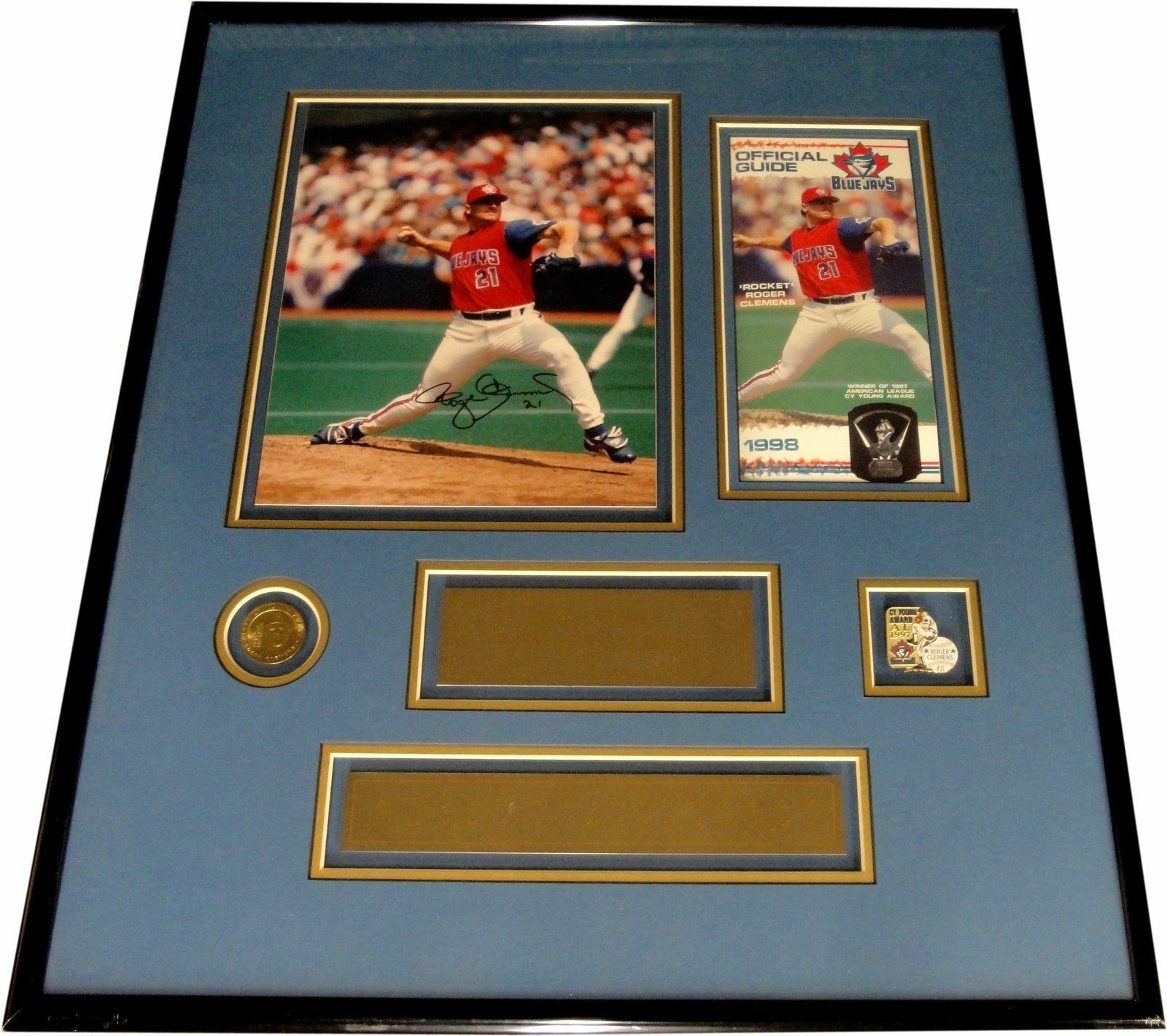 Roger Clemens Hand Signed Auto Framed 8x10