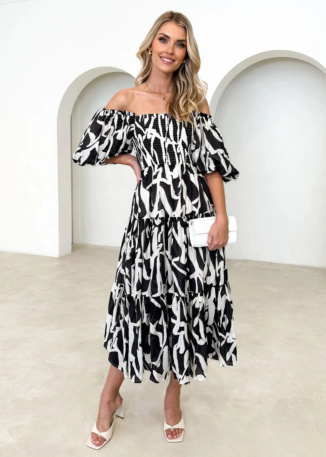 Mongw Mongw Summer Style New Hot Style Holiday Style Bubble Sleeve Print French Cake Dress-88109