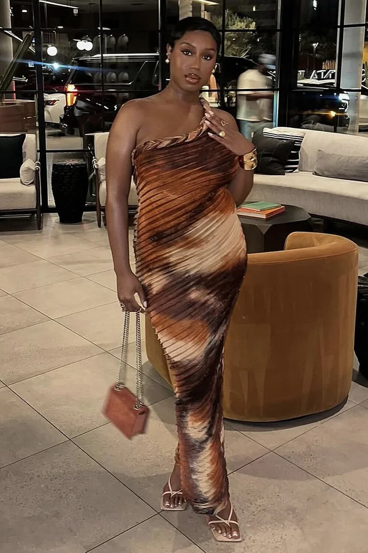 Textured Gradient Color One Shoulder Slim Fit Maxi Dresses-Brown