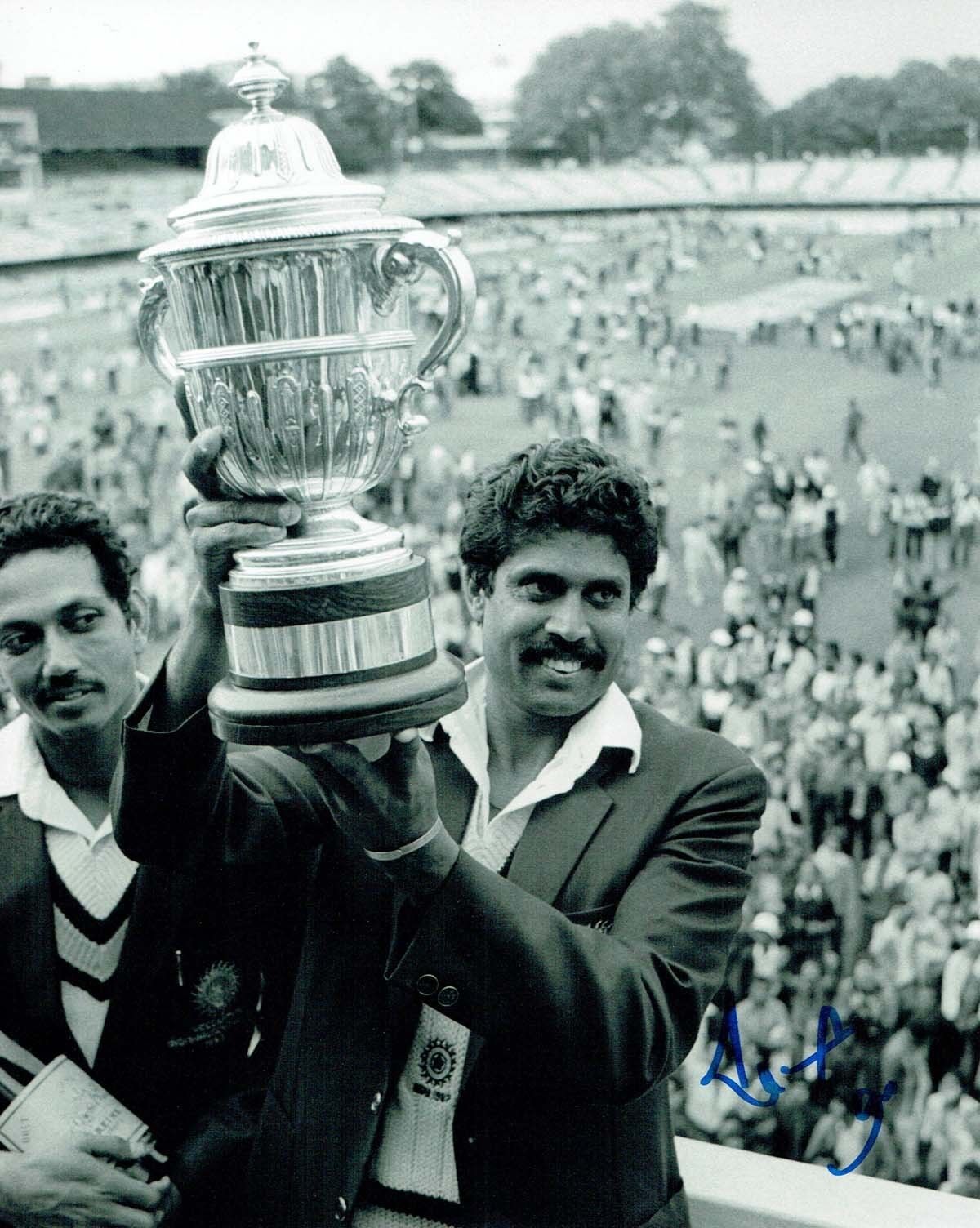 Kapil DEV Signed Autograph 10x8 Photo Poster painting AFTAL COA Indian Cricket Captain Legend