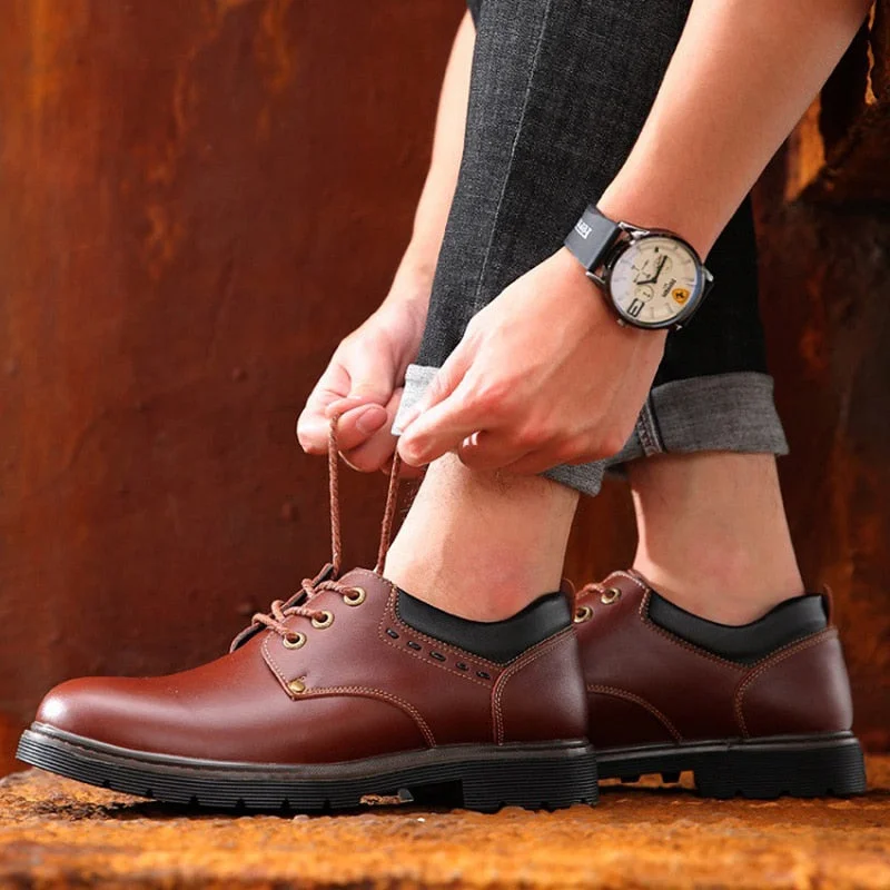 2022 Leather Shoes Men Footwear Men Casual Shoes High Quality Man Business Shoes Fashion Brand Male Booties Black Brown A1759