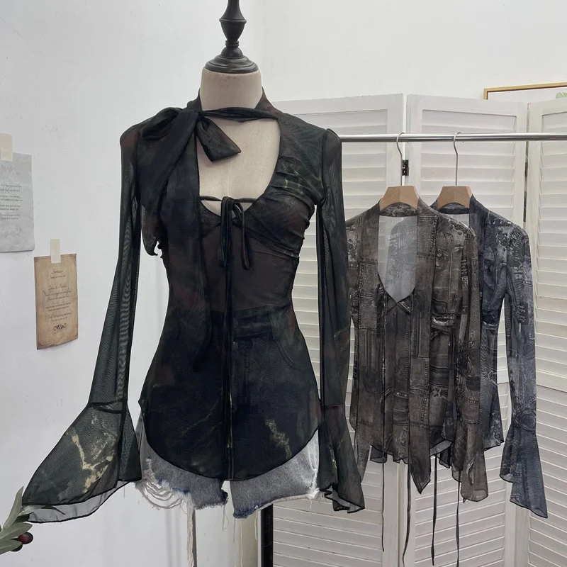 Nigikala Nigikala Hollow Tying With Low-Necked Bow Ribbon Dizzy Red Elastic Mesh T-Shirt Top 8036