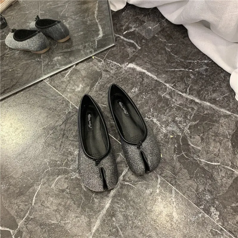 2021 Women's Comfy Flats Split Toe Trotter Shoes Autumn Single Lattice Flat Shoes Lazy Soft Loafers Ladies Moccasi Ninja Shoes