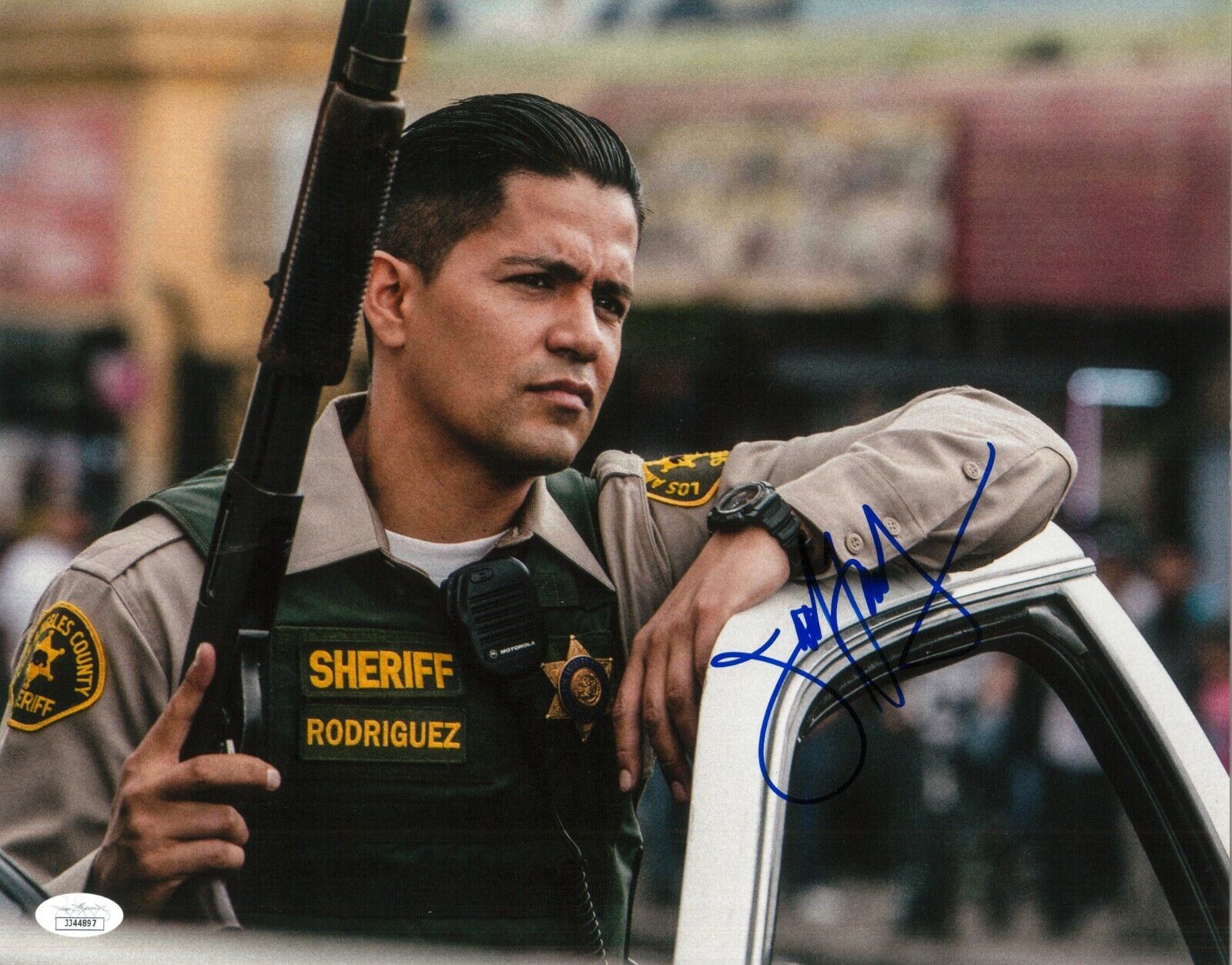 Jay Hernandez Hand Signed 11x14 Photo Poster painting JSA COA Autograph Bright Netflix Actor