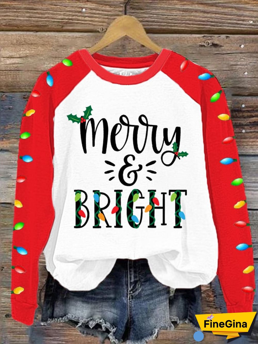 Women's Christmas Merry & Bright Lantern Print Sweatshirt