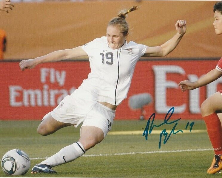 RACHEL BUEHLER VAN HOLLEBEKE SIGNED USA WOMENS SOCCER 8x10 Photo Poster painting! Autograph