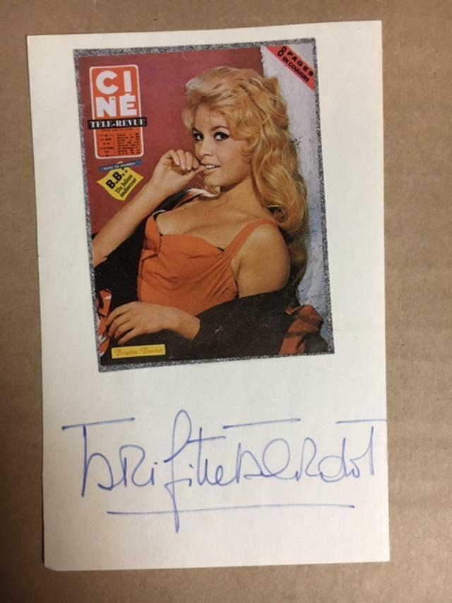 Briget Bardot Boldly Signed 3 1/2 x 5 1/2 Photo Poster painting Index Card Auction House COA