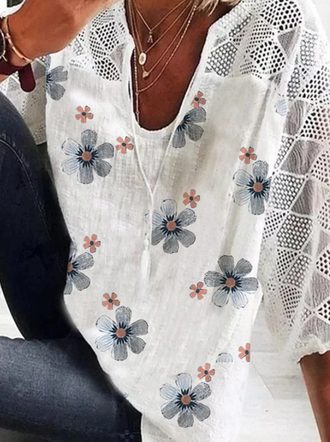 Women's Blouses Floral Mesh Stiching Blouse