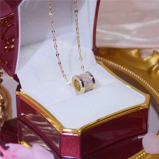 YOY-Classic Luxury Cubic Zirconia Gold Pendant Necklace
