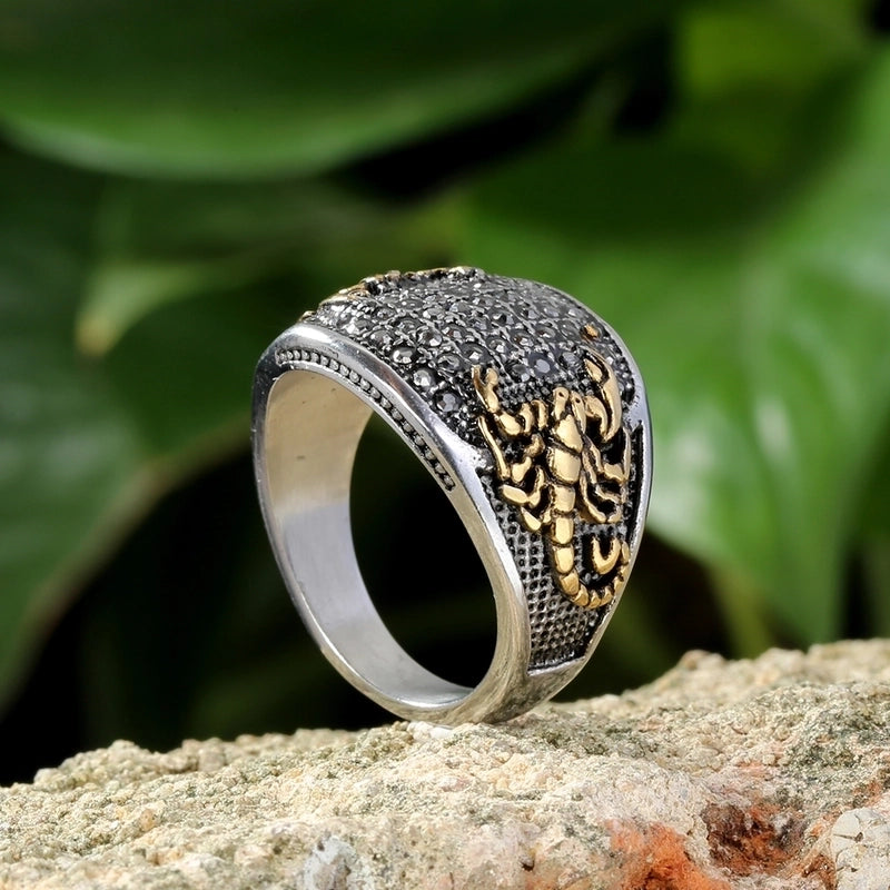 Casual Retro Scorpion 316 Stainless Steel Rhinestones 18K Gold Plated Unisex Rings
