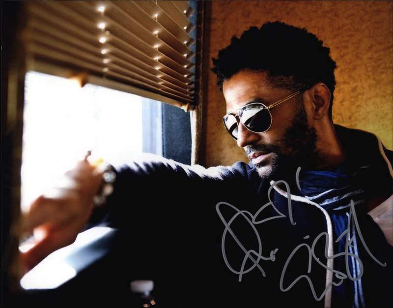 Eric Benet authentic signed rap 8x10 Photo Poster painting W/Certificate Autographed (A0004)