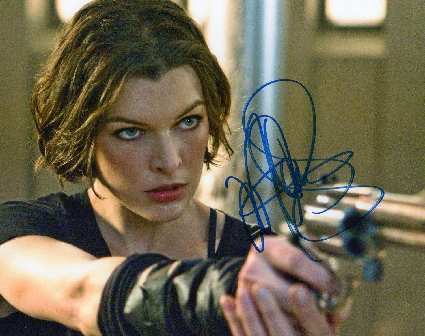 MILLA JOVOVICH AUTOGRAPHED SIGNED A4 PP POSTER Photo Poster painting PRINT 12