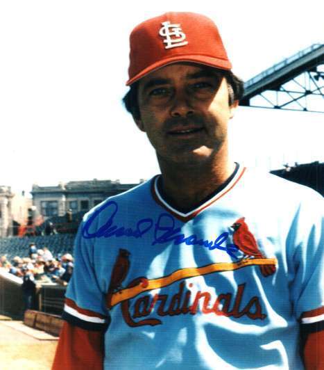 Signed 8x10 DAROLD KNOWLES St. Louis Cardinals Autographed Photo Poster painting - w/COA