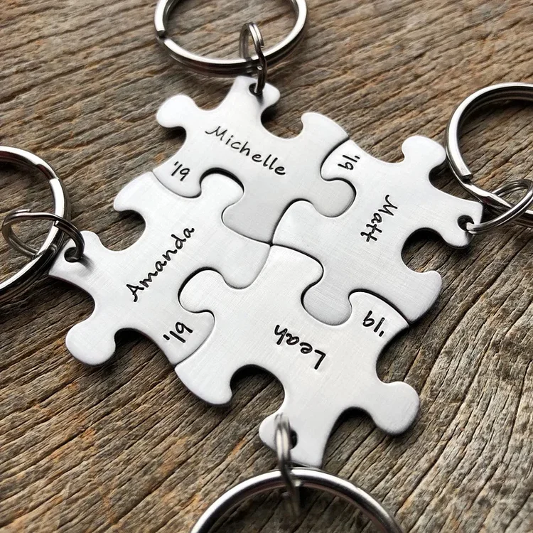 4pcs Custom Puzzle Keychain Set Personalized Names Family/Friendship Gifts