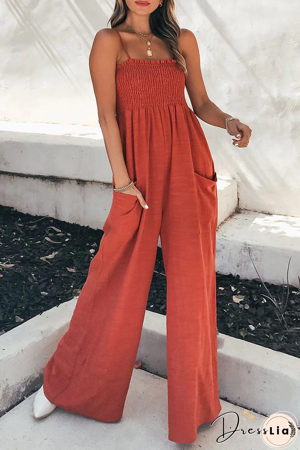 Fashion Living Solid Pocket Spaghetti Strap Loose Jumpsuits(5 Colors)