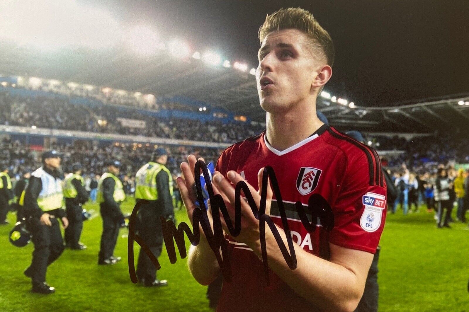 Tom Cairney Hand Signed 6X4 Photo Poster painting - Fulham 6