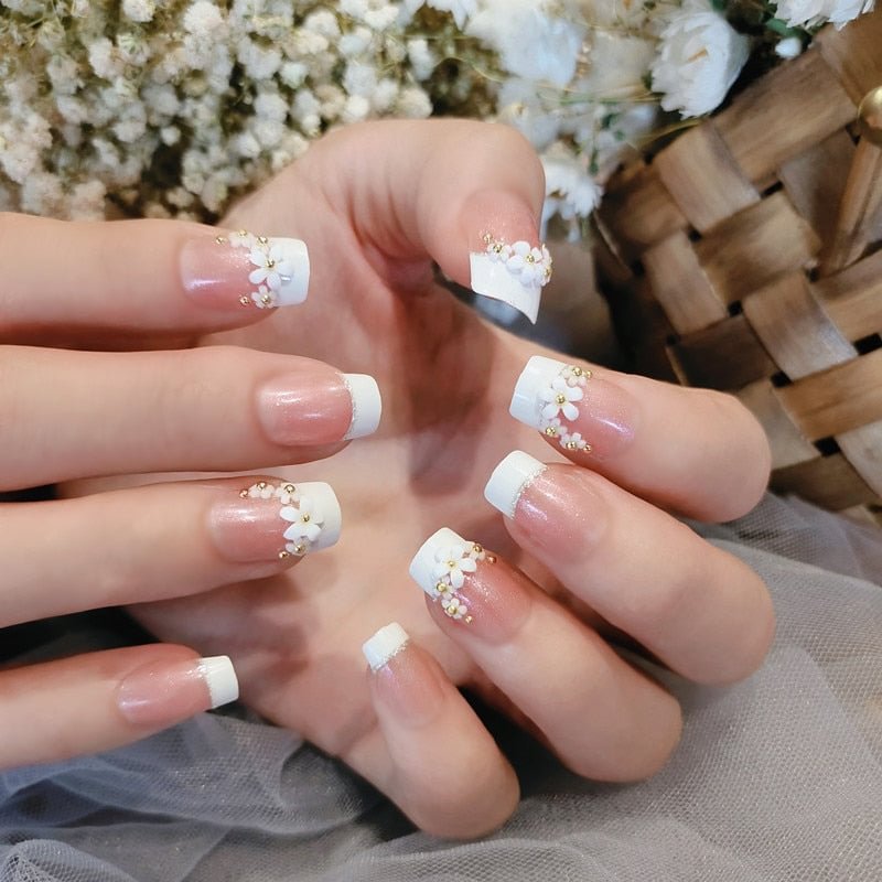 Bride Shining Rhinestone Wedding False Nails Ladies Simple Fashion French Fake Nails White Beige Acrylic Nail Tips With Glue