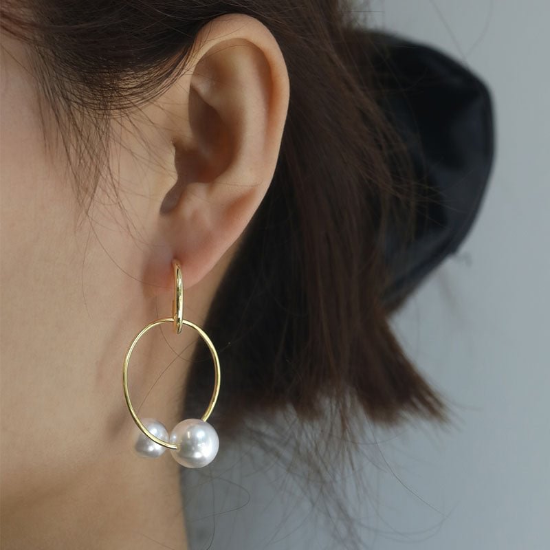 Creative Interlocking Metal Pearl Earrings shopify LILYELF