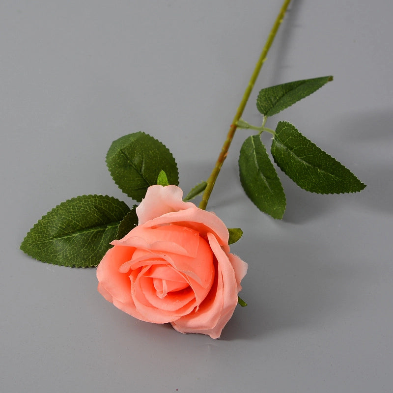 Lifelike Artificial Flowers Suitable For Office Cultural Environment High Quality Silk Flowers