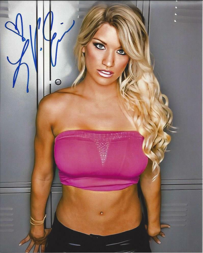 Lacey Von Erich autographed 8x10#1