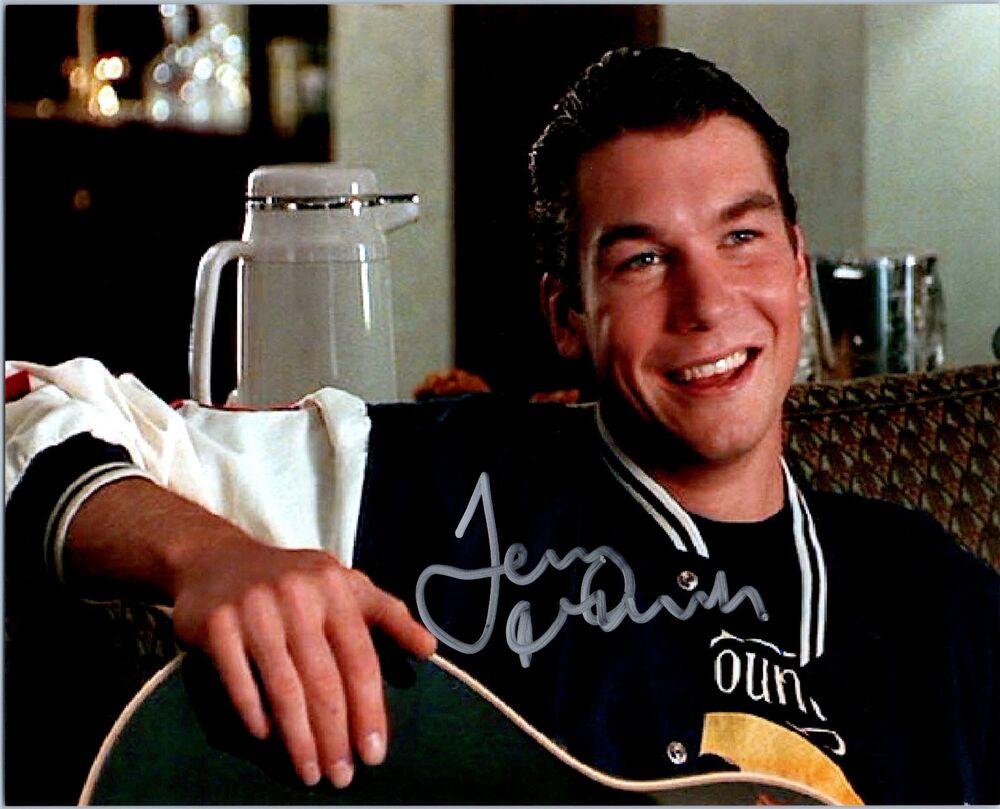 JERRY O'CONNELL Signed Autographed 'JERRY MAGUIRE' 8X10 Photo Poster painting A