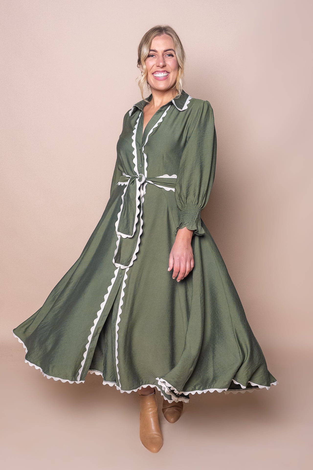 Iggy Midi Dress in Forest Green