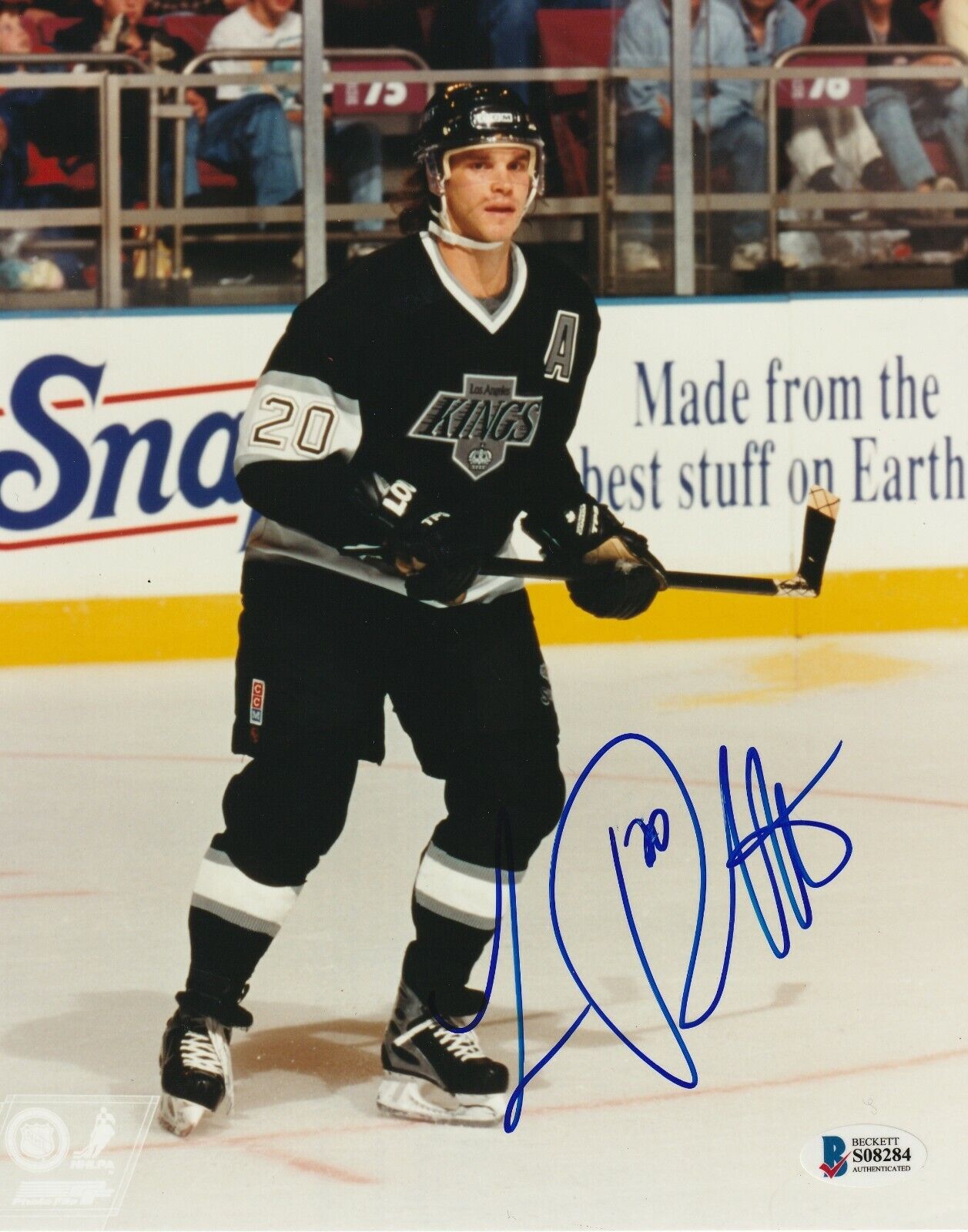 LUC ROBITAILLE Signed L.A. KINGS 8x10 Photo Poster painting w/ Beckett COA