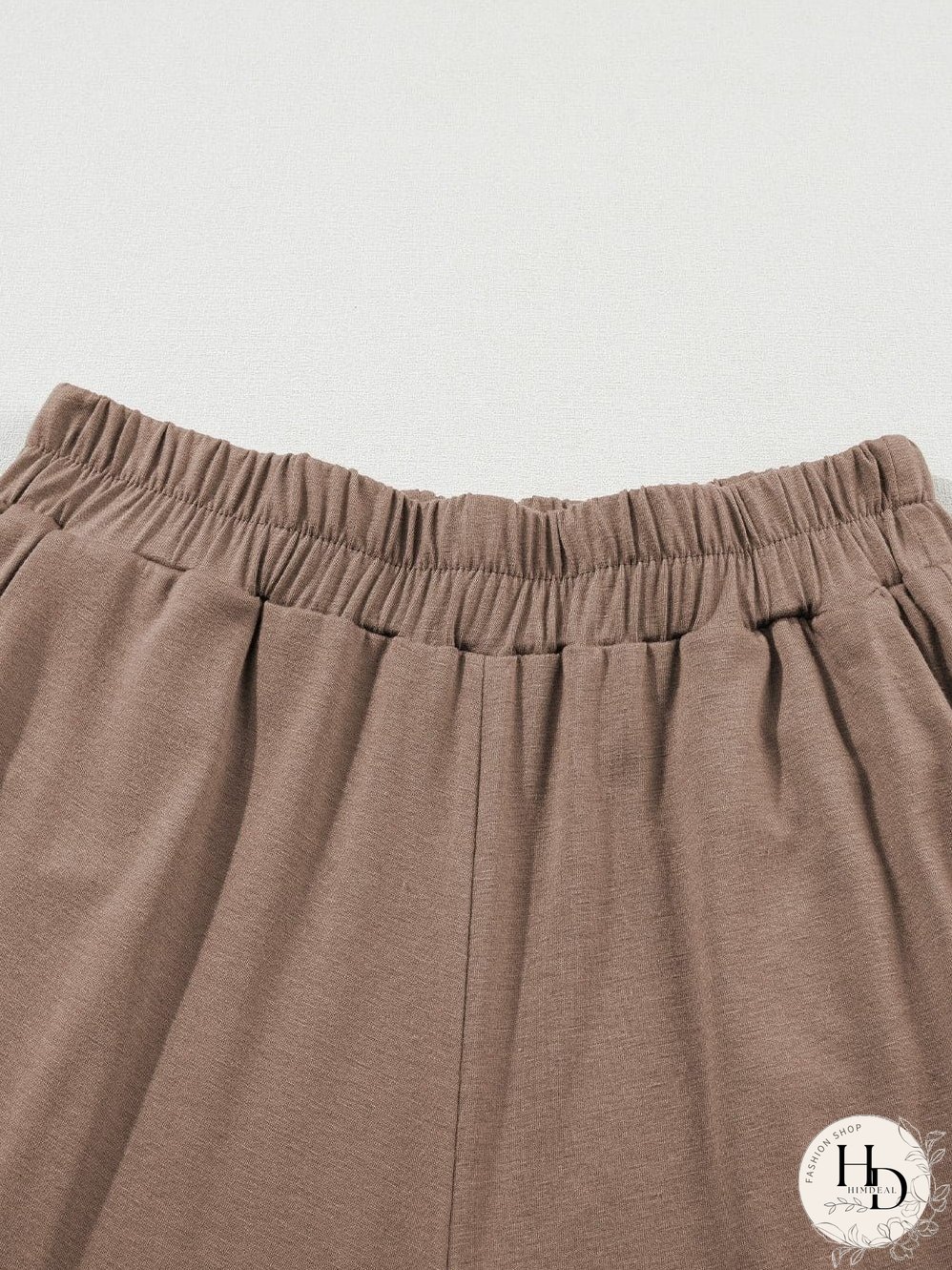 The Perfect Everyday Outfit: Two-Piece Set for Comfort and Style