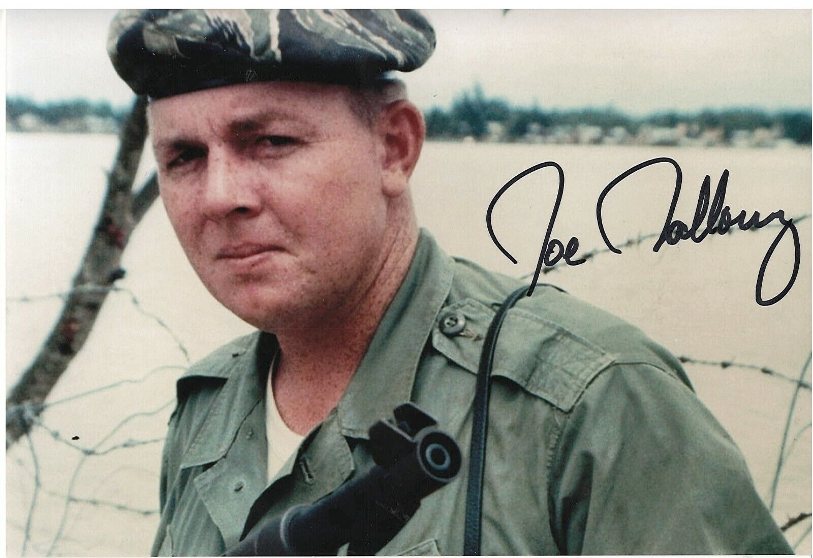 JOE GALLOWAY WE WERE SOLDIERS AUTHOR & IA DRANG BATTLE RARE SIGNED Photo Poster painting