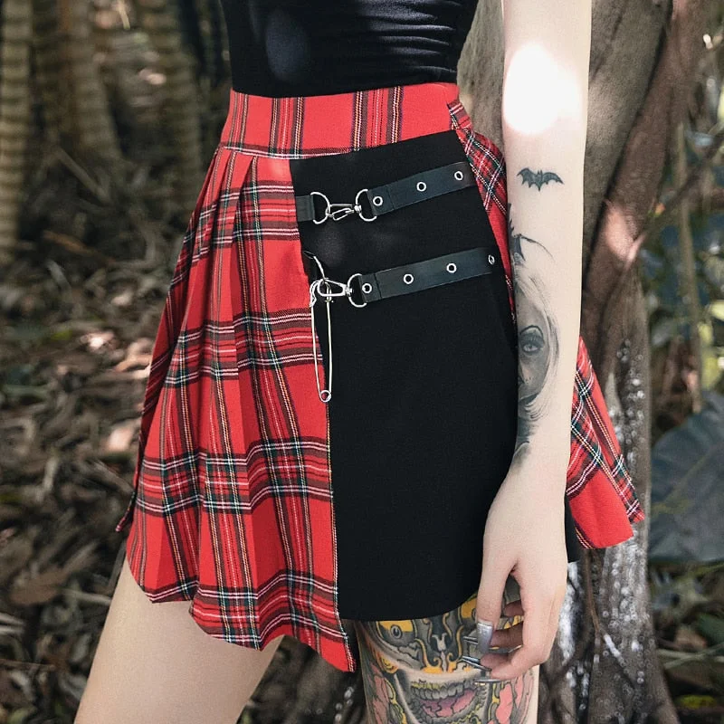 Gothic Punk Skirts Women Red Plaid Pleated Ball Gown High Waist Patchwork Mini Skirt Fashion Streetwear Buckle Female Goth Skirt