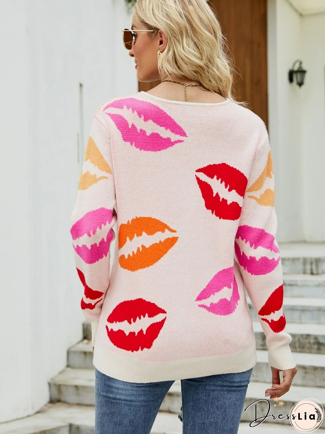Mandy Lip Print V-Neck Knit Top