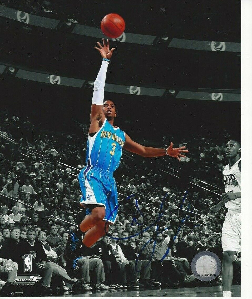 Chris Paul Autographed 8x10 Pelicans Suns FinalsB981