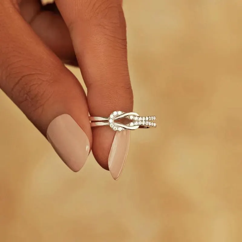 To My Daughter &lsquo;Mother & Daughter Forever Linked Together&rsquo; Linked Ring