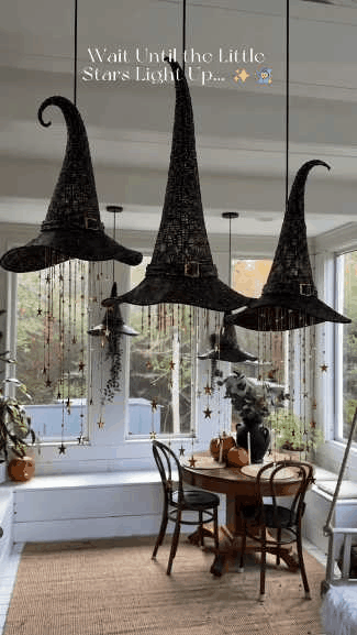 Glowing witch hat hanging light star movement display