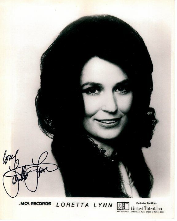 LORETTA LYNN Signed Autographed Photo Poster painting