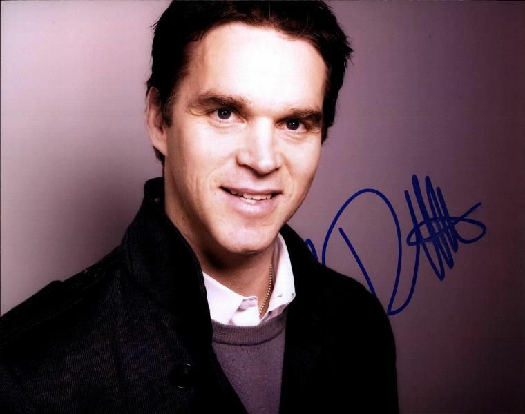 Luc Robitaille authentic signed hockey 8x10 Photo Poster painting W/Cert Autographed 325p1