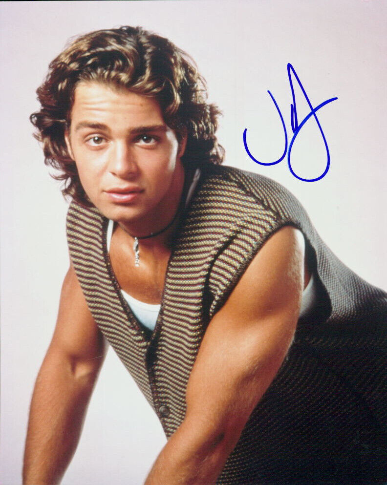 Joey Lawrence signed 8X10 Photo Poster painting